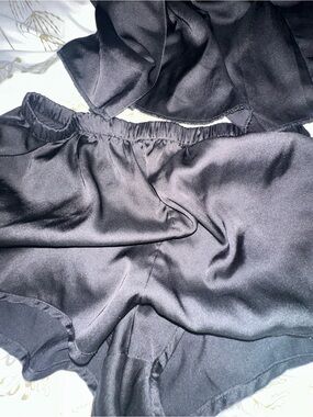black satin camisole and shorts loungewear set size S